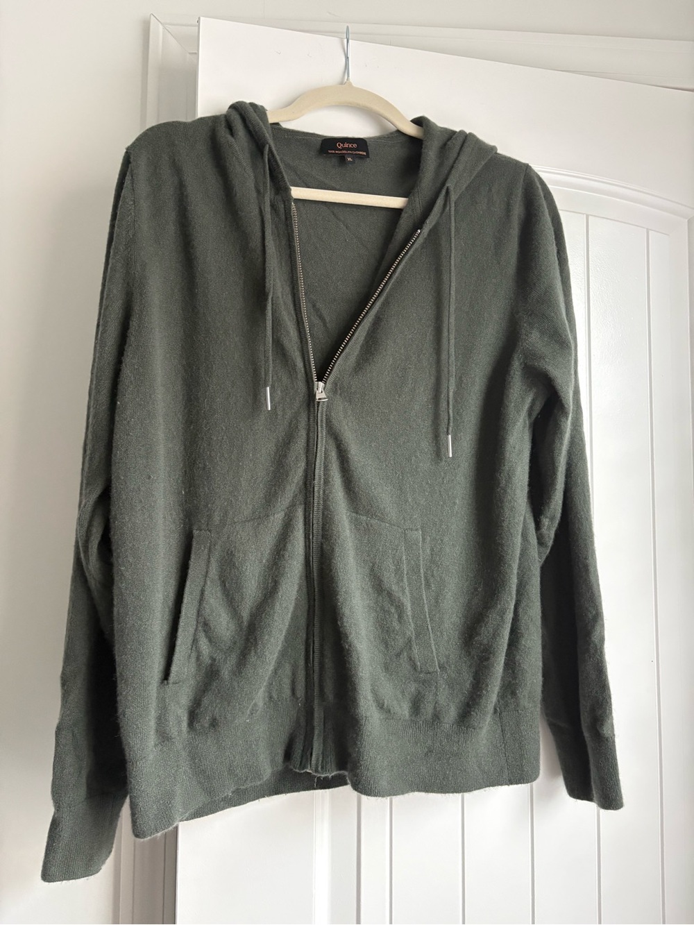 Quince Mongolian Cashmere Full-Zip Hoodie